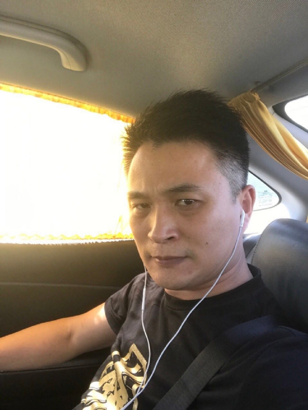 罗的第二张照片--永安征婚网