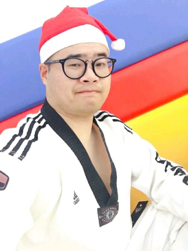 何当重相见的第一张照片--永安征婚网