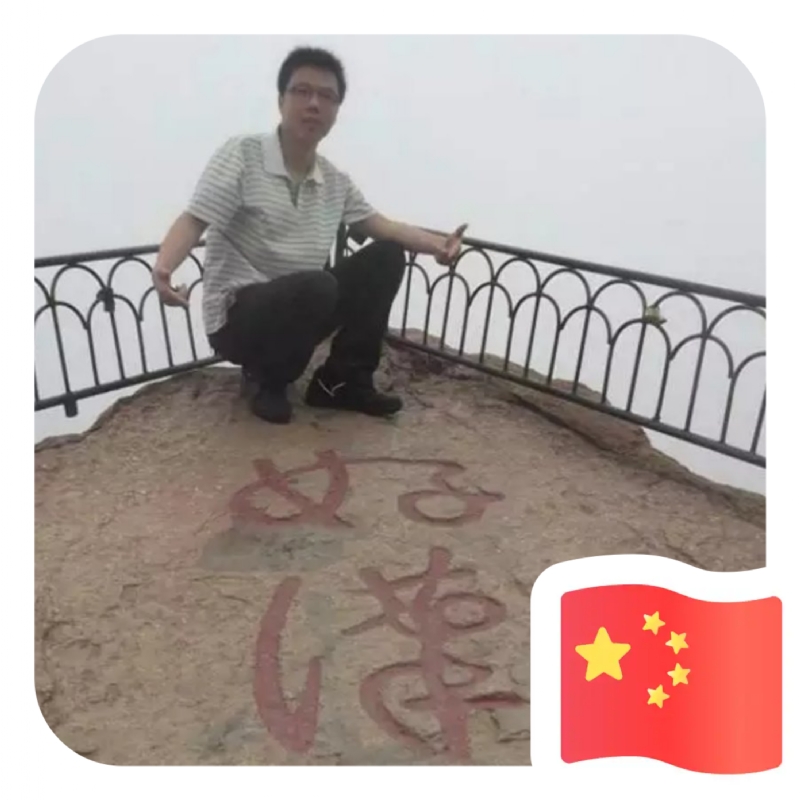 一只小虎牙的第一张照片--永安征婚网