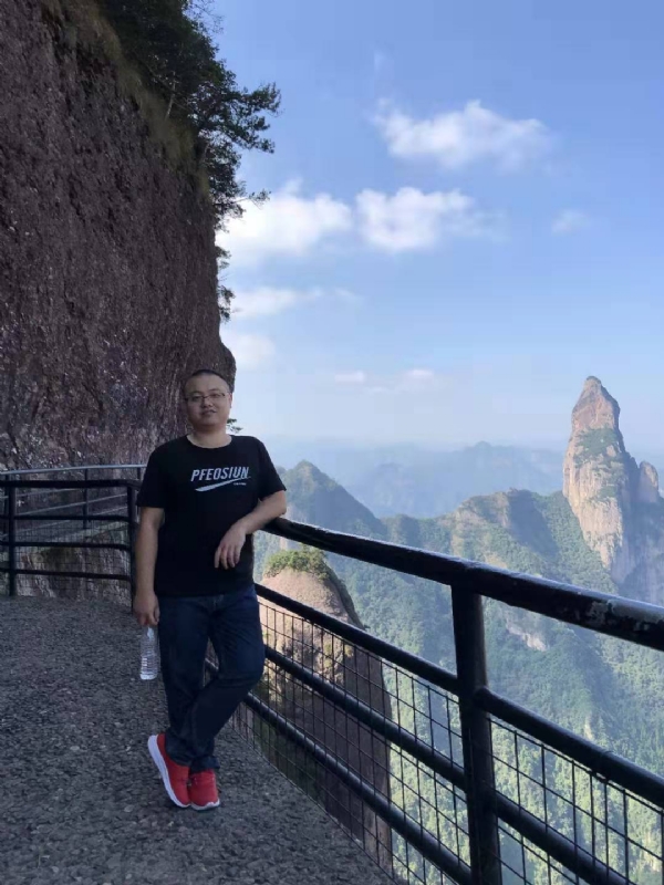 不杵于物的第一张照片--永安征婚网