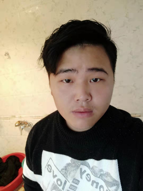 小李的第一张照片--永安征婚网