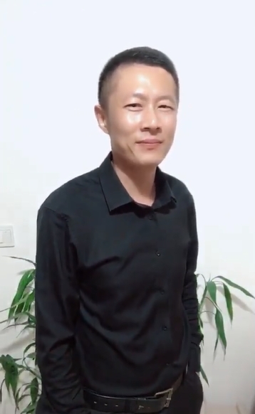 地huhi的第一张照片--永安征婚网