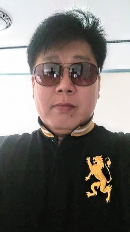 含笑半步癲的第二张照片--永安征婚网