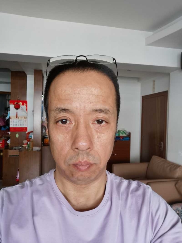 萨博的第一张照片--永安征婚网