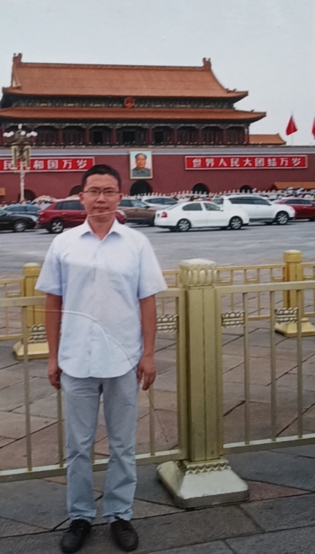 乔治的第一张照片--永安征婚网