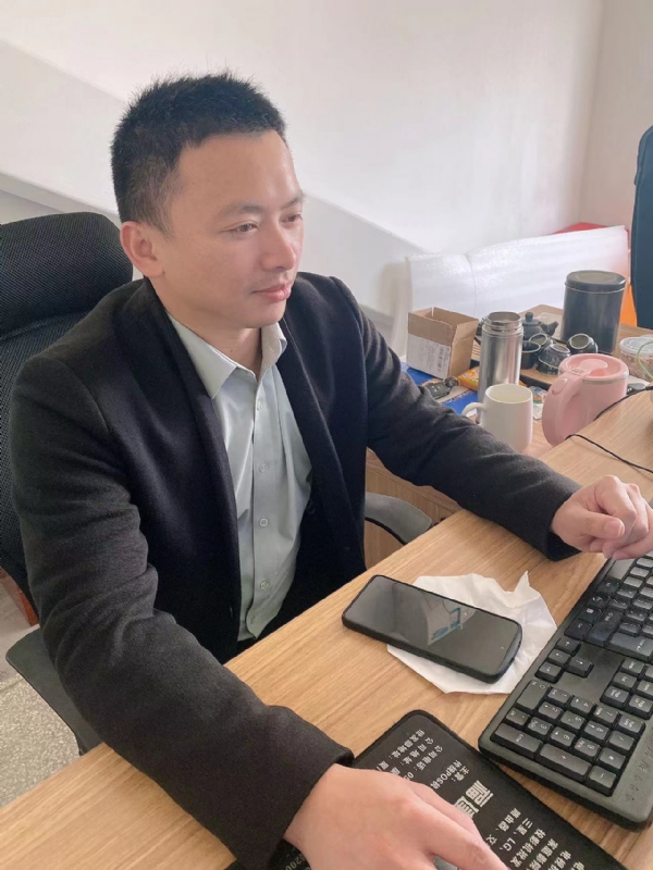 落叶知秋的第一张照片--永安征婚网