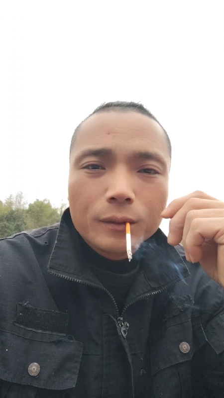 伯爵的第一张照片--永安征婚网