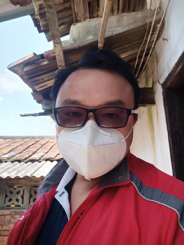 如影随形的第一张照片--永安征婚网