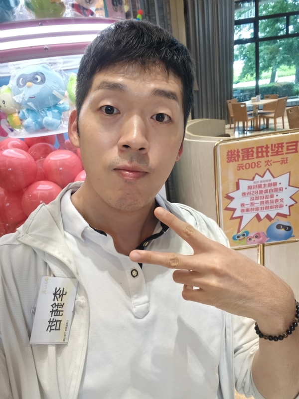 銪哲的第一张照片--永安征婚网
