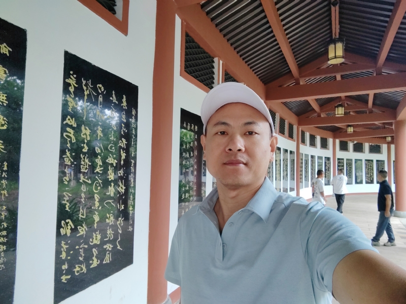 爱运动的范的第一张照片--永安征婚网